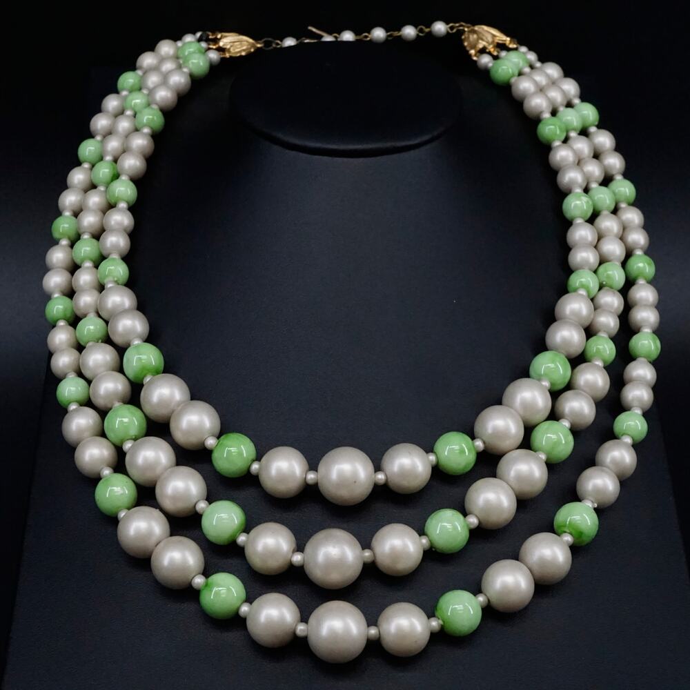 Vintage MCM Multi Strand Beaded Necklace Green White Leaf Clasp 3 Strand 21-27"